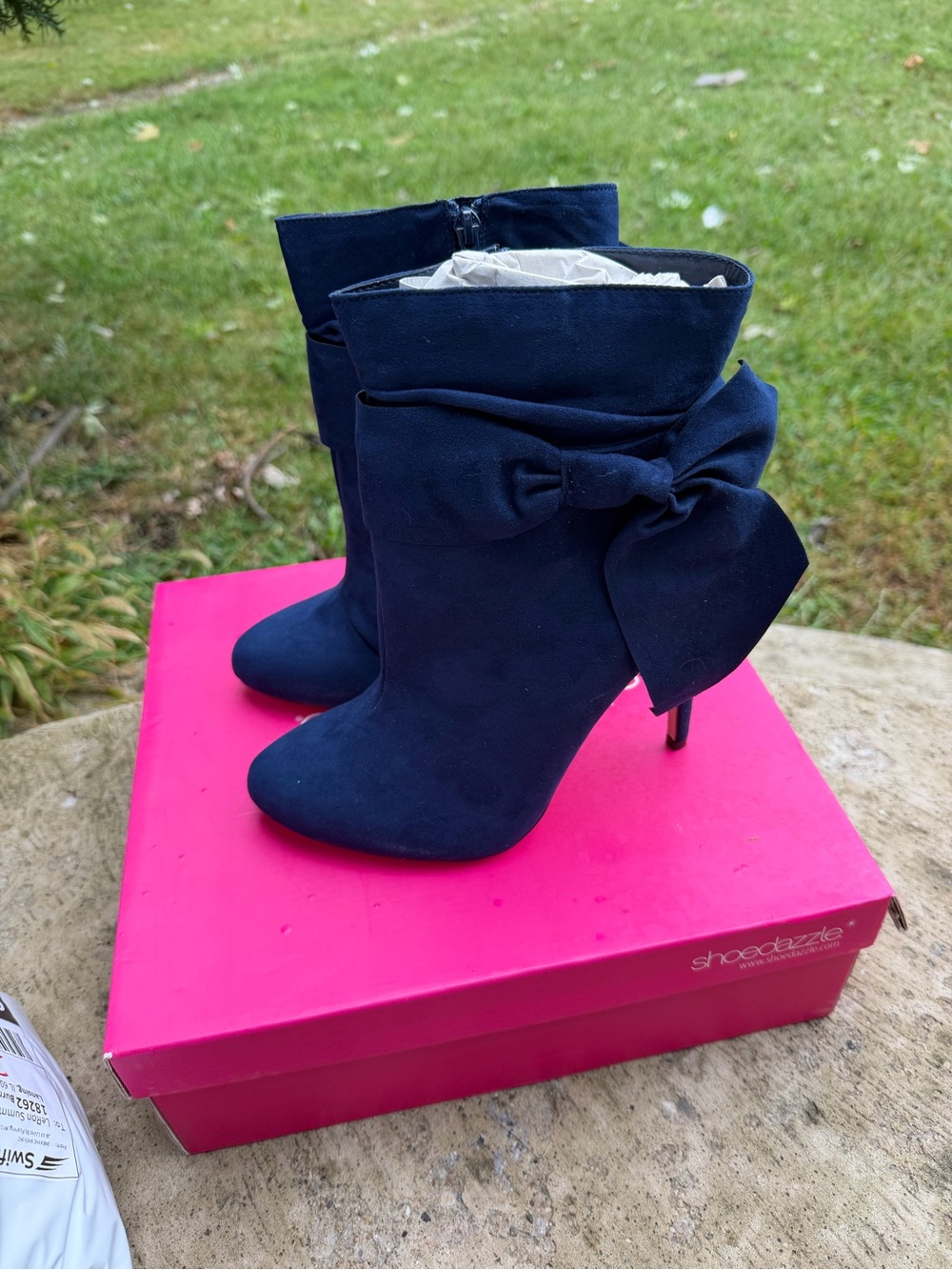 Shoe Dazzle Navy Bow High-Heel Ankle Booties